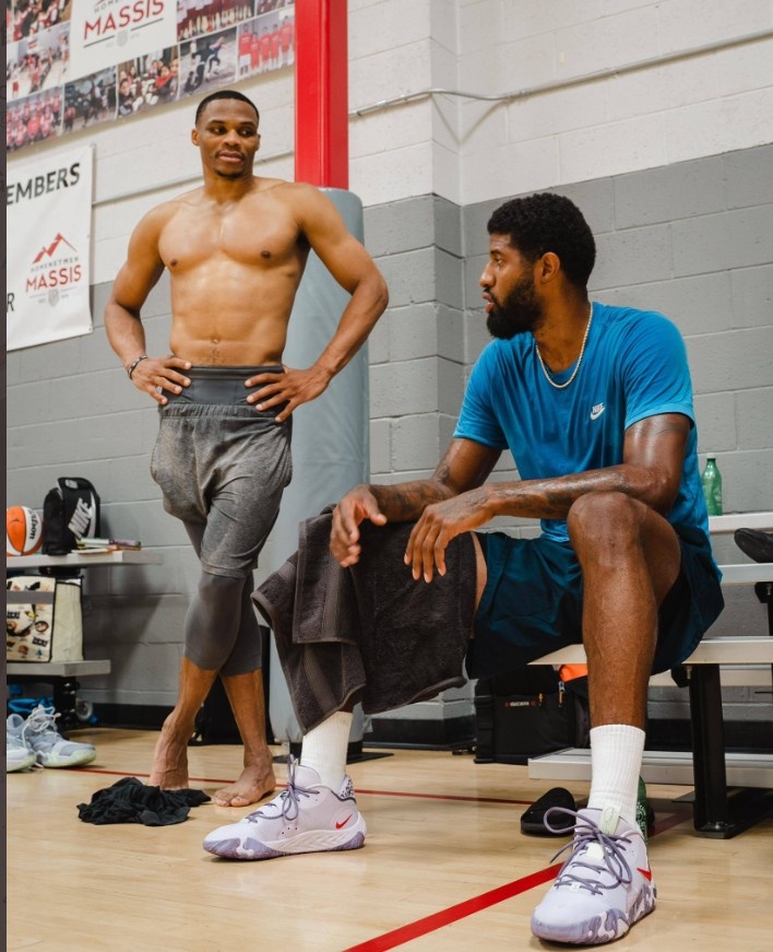 LB立足的 LB立足的