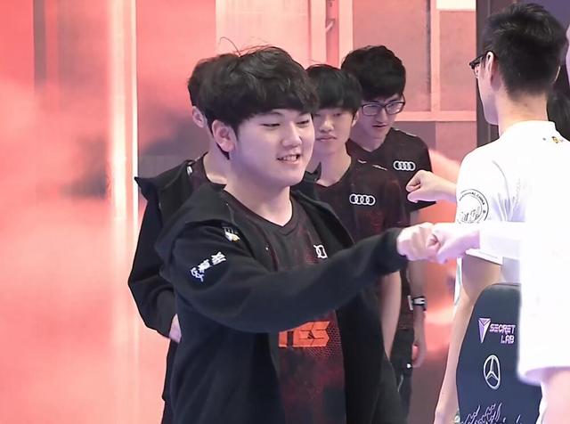 连输像被针 连输像被针