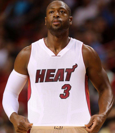 边后卫回收 边后卫回收